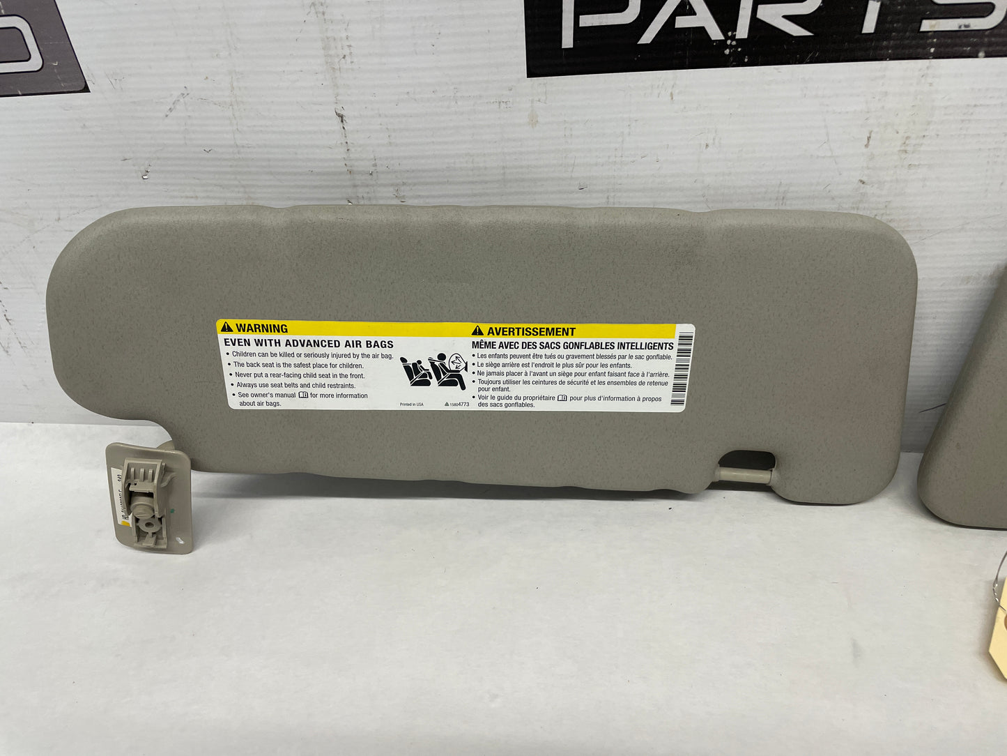 2013 Chevy Caprice PPV RH & LH Sun Visor Sunvisor Sun Shade OEM - Day's Parts Yard