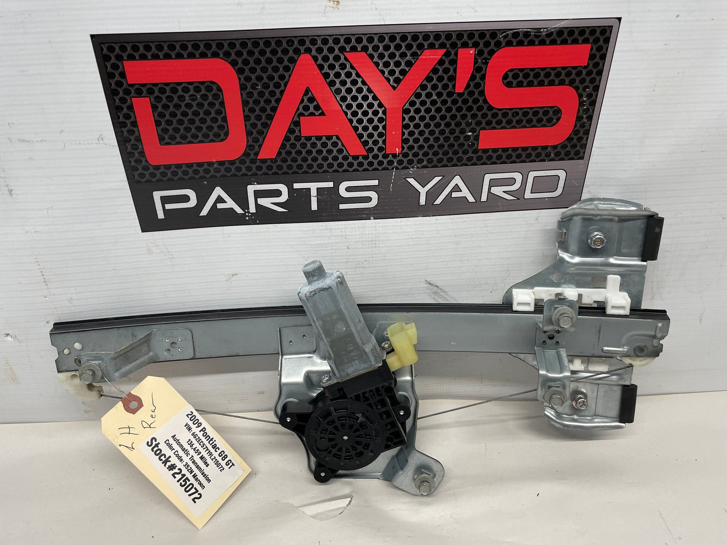 2009 Pontiac G8 GT RH Passenger Rear Door Window Regulator Motor OEM - Day's Parts Yard