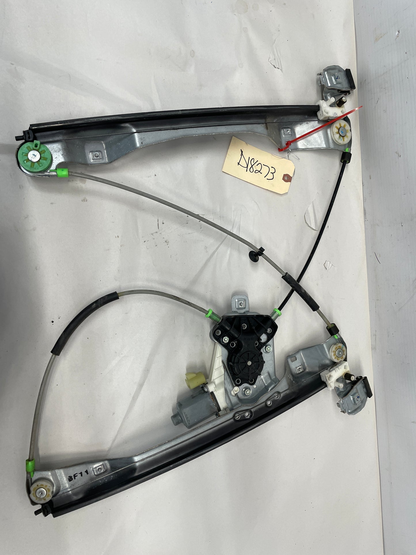 2009 Pontiac G8 GT LH Driver Front Door Window Regulator Motor OEM - Day's Parts Yard