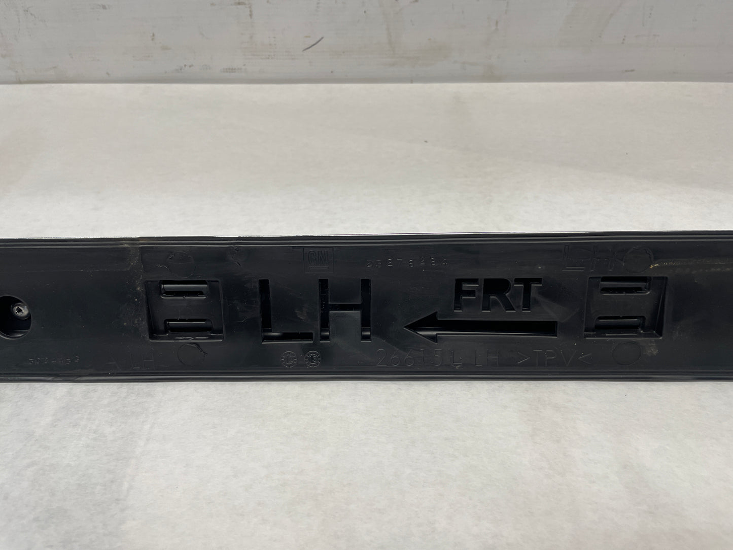 2018 Cadillac Escalade LH Chrome Roof Rail Luggage Rack Trim Molding OEM - Day's Parts Yard