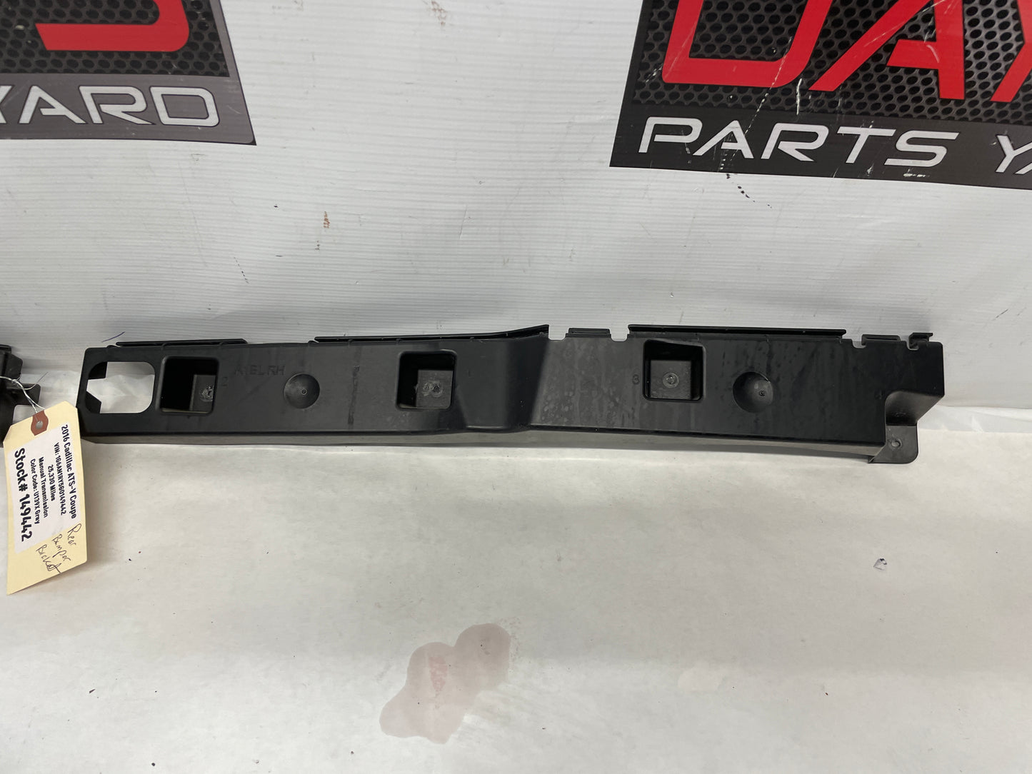 2016 Cadillac ATS-V Coupe RH & LH Rear Bumper Cover Brackets OEM - Day's Parts Yard