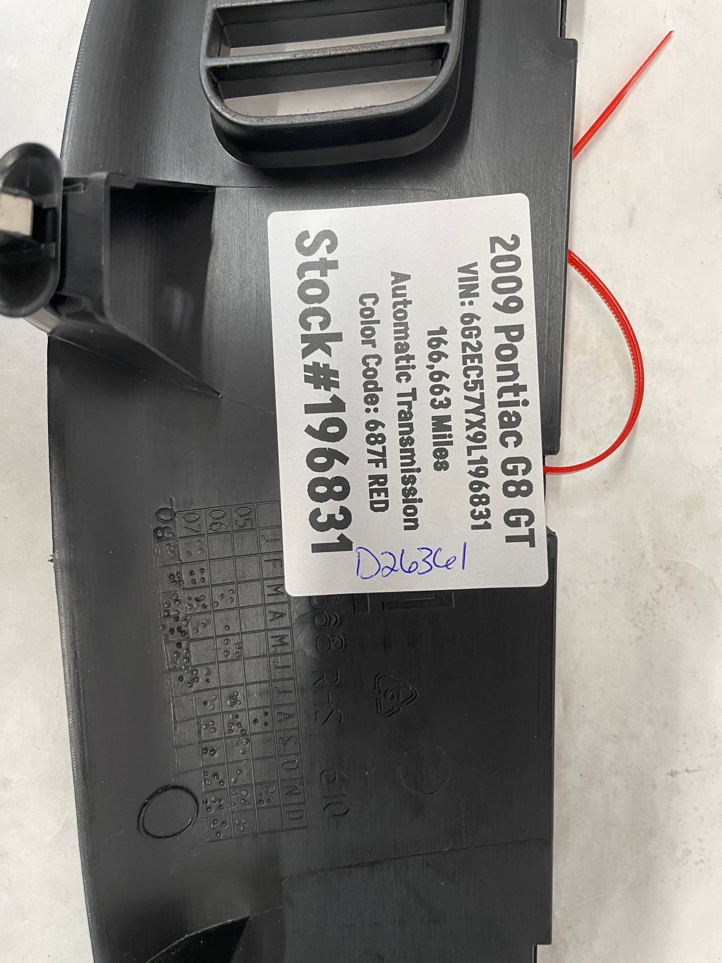 2009 Pontiac G8 GT RH Passenger Dash End Cap Trim Vent OEM - Day's Parts Yard