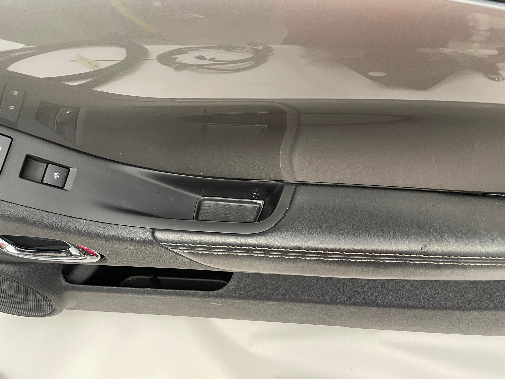 2013 Chevy Camaro SS RH Passenger Door Panel OEM - Day's Parts Yard
