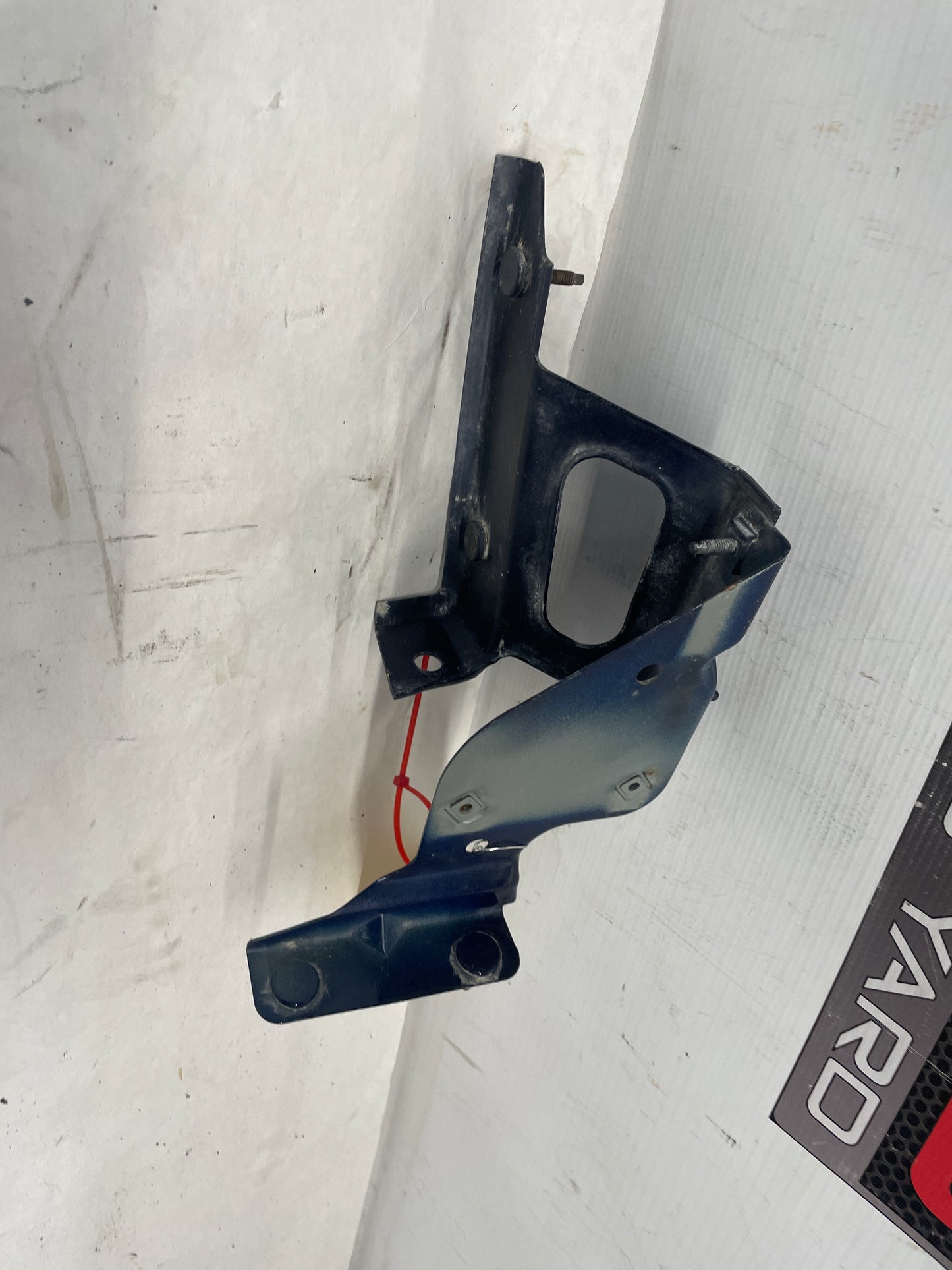 1998 Pontiac Firebird Formula RH Front Bumper Corner Support Bracket Brace Plate OEM - Day's Parts Yard