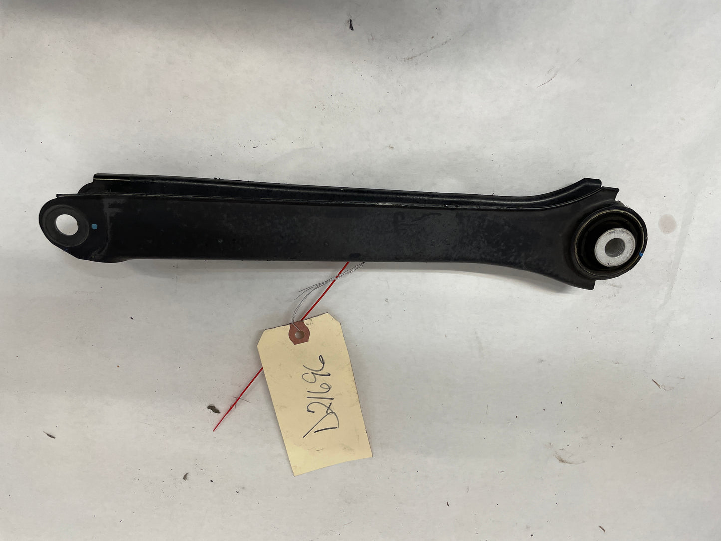 2016 Cadillac ATS-V Coupe RH Passenger Rear Suspension Lower Trailing Arm OEM - Day's Parts Yard