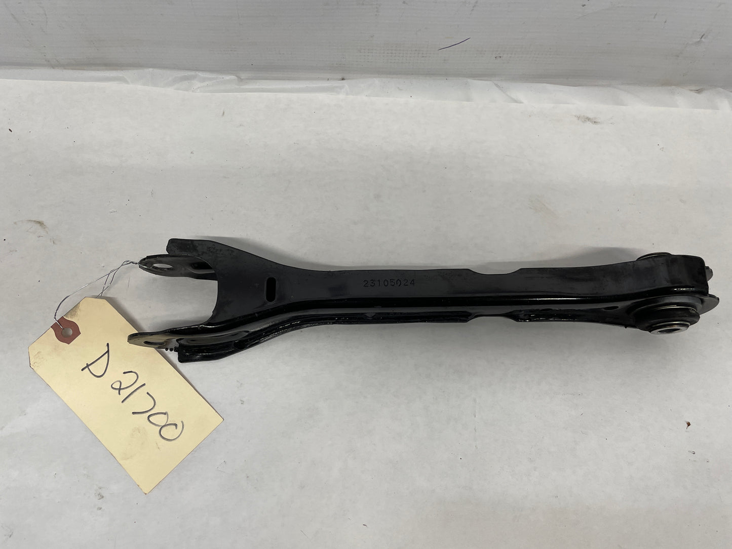2016 Cadillac ATS-V Coupe LH Driver Rear Suspension Upper Control Arm OEM - Day's Parts Yard