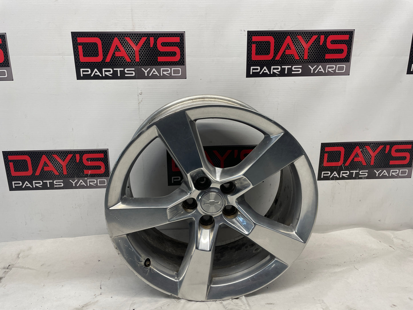2010 Chevy Camaro SS Factory OEM Rear Wheel 20X9 - Day's Parts Yard