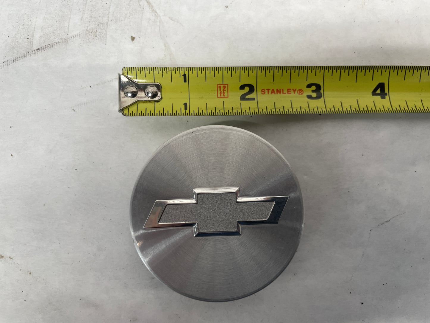 2011 Chevy Camaro 2SS Wheel Center Cap OEM - Day's Parts Yard