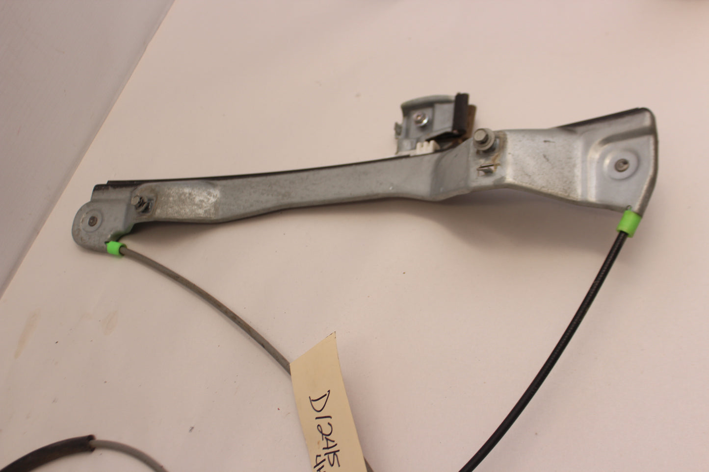 2008 Pontiac G8 GT Front LH Driver Door Window Regulator Motor OEM - Day's Parts Yard