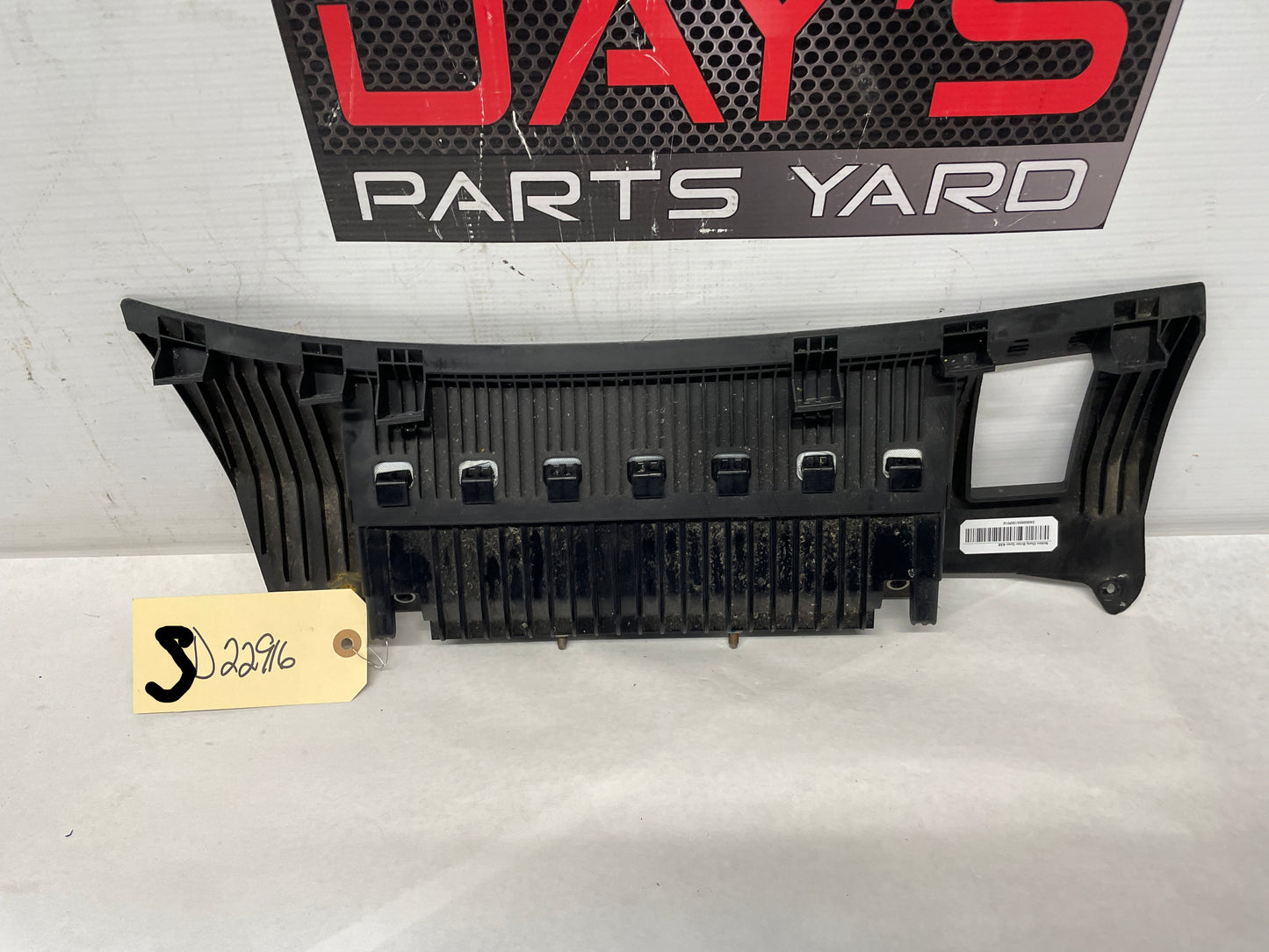 2013 Chevy Caprice PPV LH Driver Lower Dash Knee Airbag Air Bag OEM - Day's Parts Yard