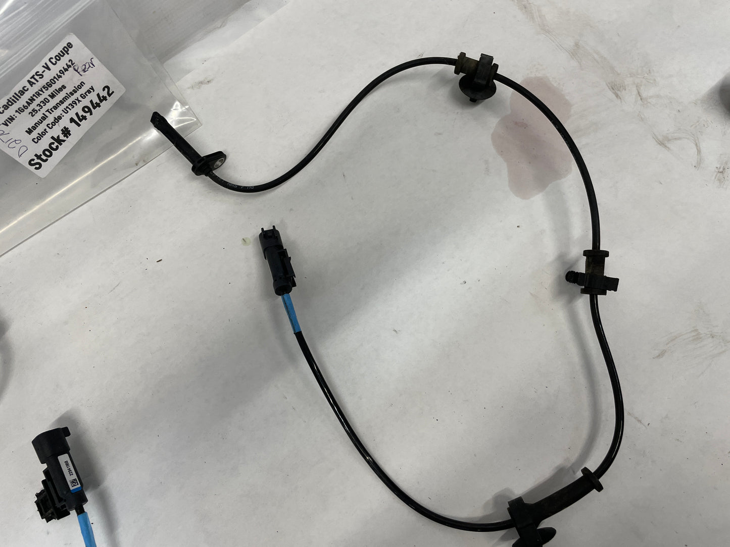 2016 Cadillac ATS-V Coupe Rear RH & LH Wheel ABS Speed Sensors OEM - Day's Parts Yard