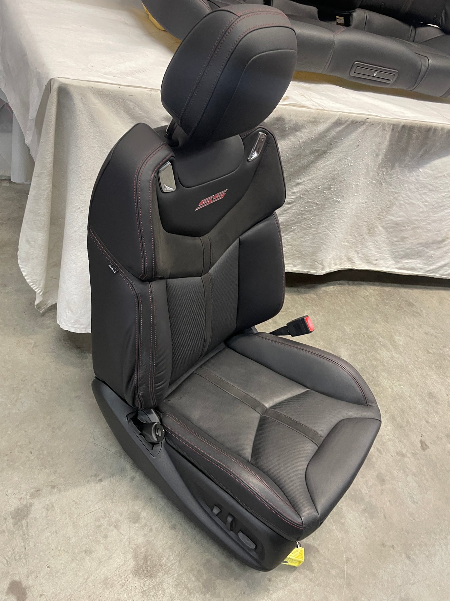 2014 Chevy SS Sedan Seats Fronts and Rears Black Leather Alcantara Suede OEM - Day's Parts Yard