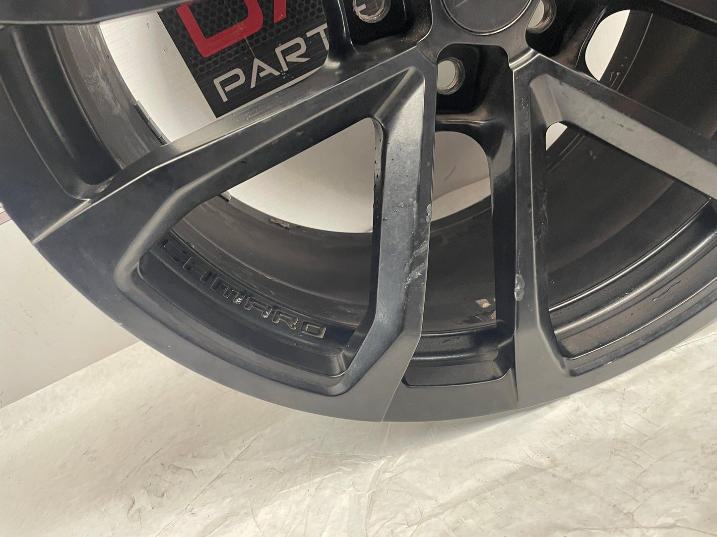 2014 Chevy Camaro SS 1LE Front Wheel 20X10 OEM - Day's Parts Yard