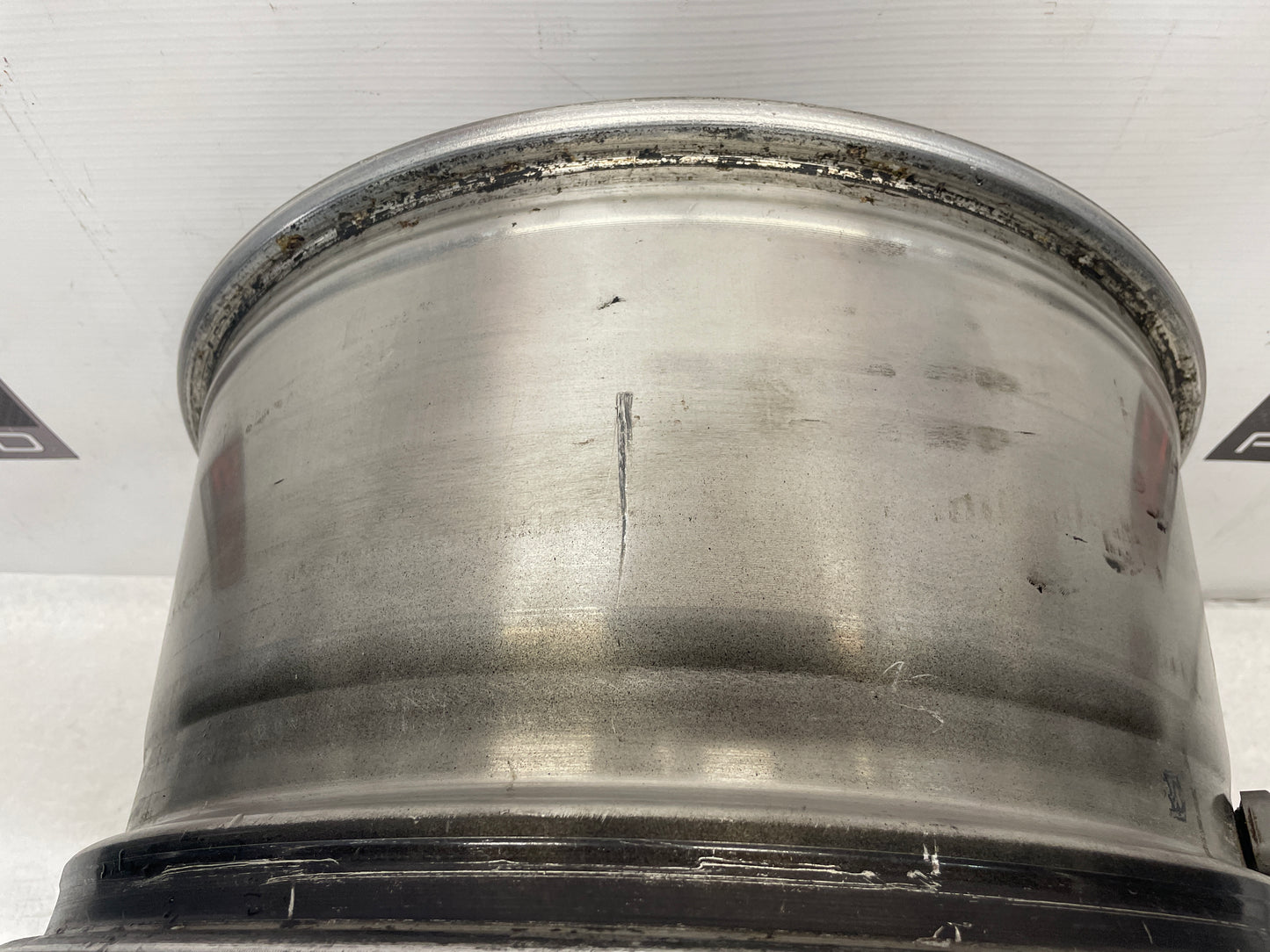2014 Chevy Camaro SS 1LE Front Wheel 20X10 OEM - Day's Parts Yard
