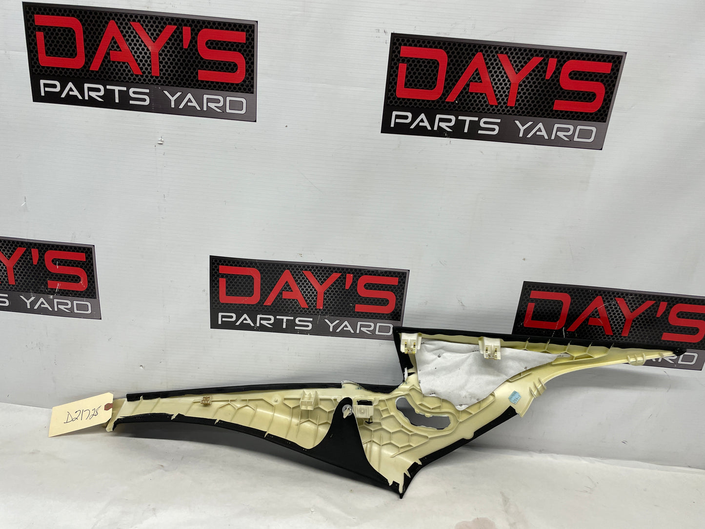 2016 Cadillac ATS-V Coupe LH Driver Interior Quarter Window C Pillar Trim OEM - Day's Parts Yard
