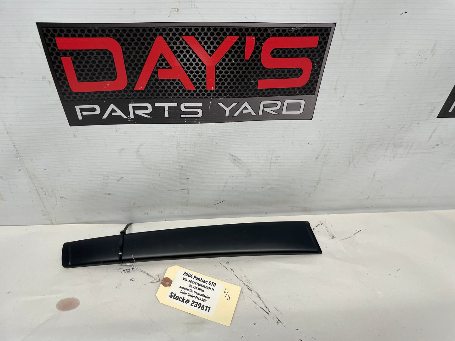 2004 Pontiac GTO LH Driver Exterior B Pillar Window Trim Cover OEM - Day's Parts Yard