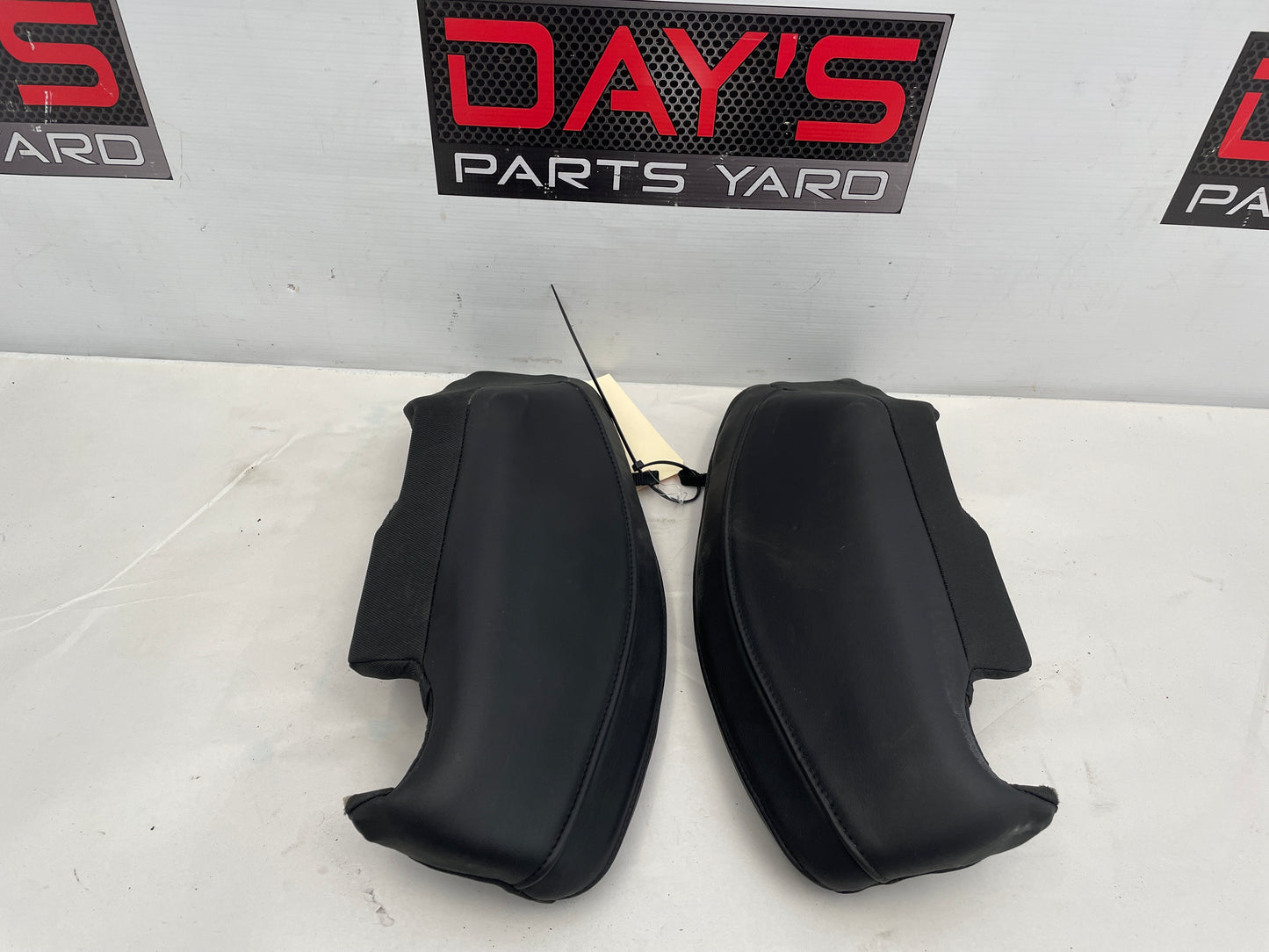 2017 Cadillac ATS-V Coupe Rear Seat Side Trim Inserts OEM - Day's Parts Yard