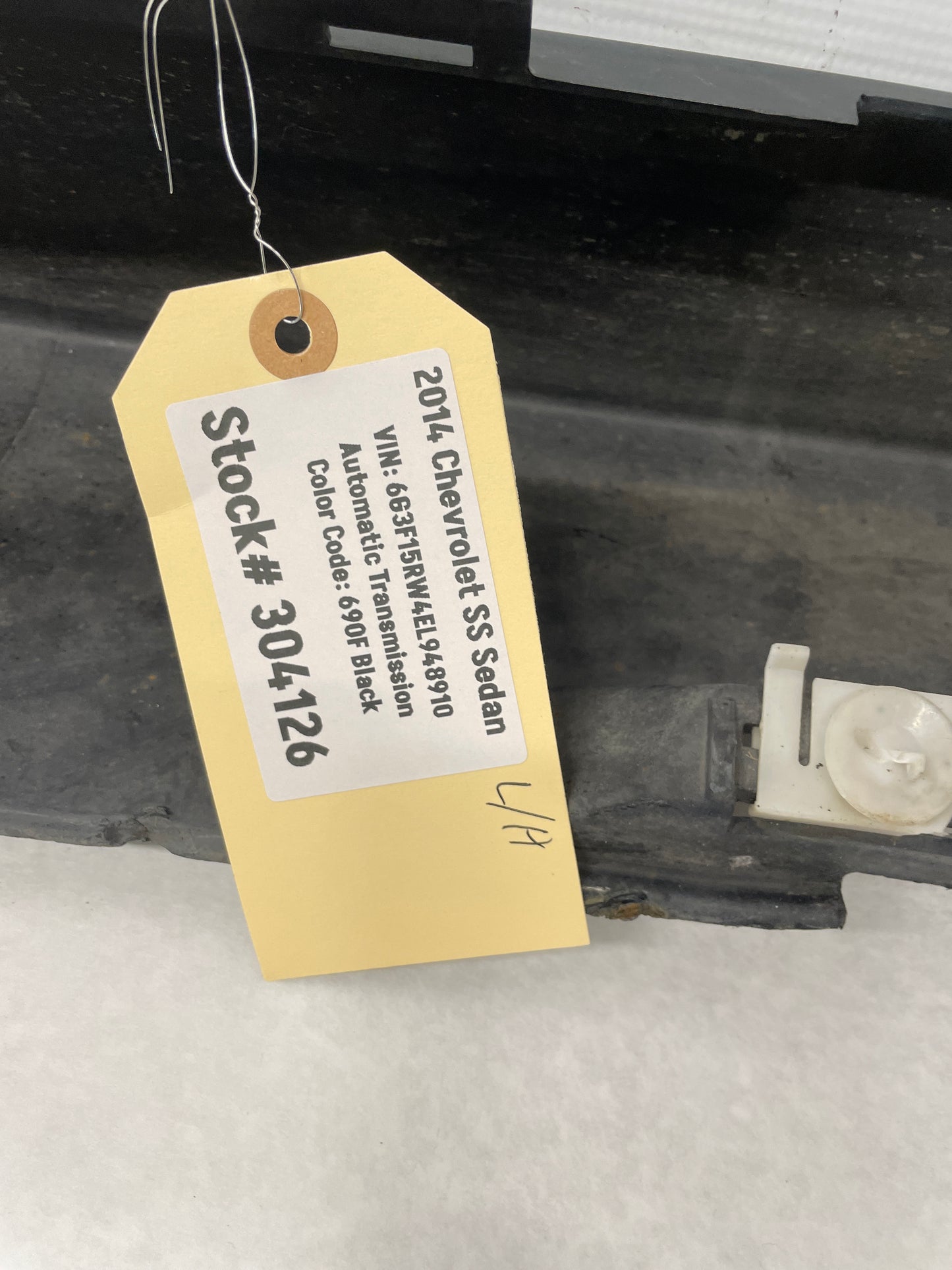 2014 Chevy SS Sedan LH Driver Rocker Molding Side Skirt Panel Black OEM - Day's Parts Yard