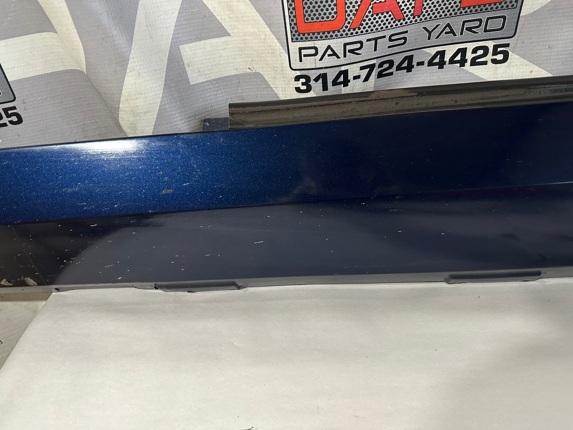 2012 Chevy Camaro SS LH Driver Rocker Molding Trim OEM - Day's Parts Yard