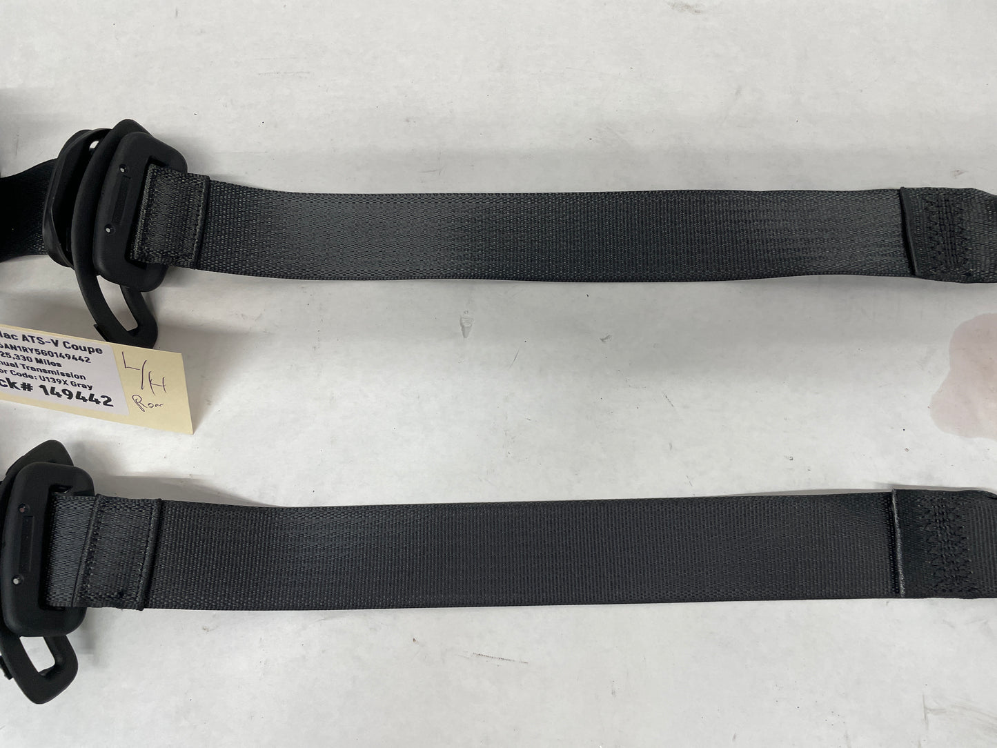 2016 Cadillac ATS-V Coupe RH & LH Rear Seat Belt Seatbelt Retractor OEM - Day's Parts Yard