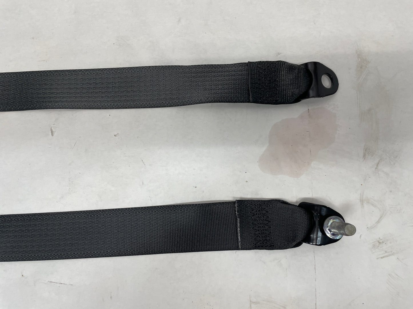 2016 Cadillac ATS-V Coupe RH & LH Rear Seat Belt Seatbelt Retractor OEM - Day's Parts Yard