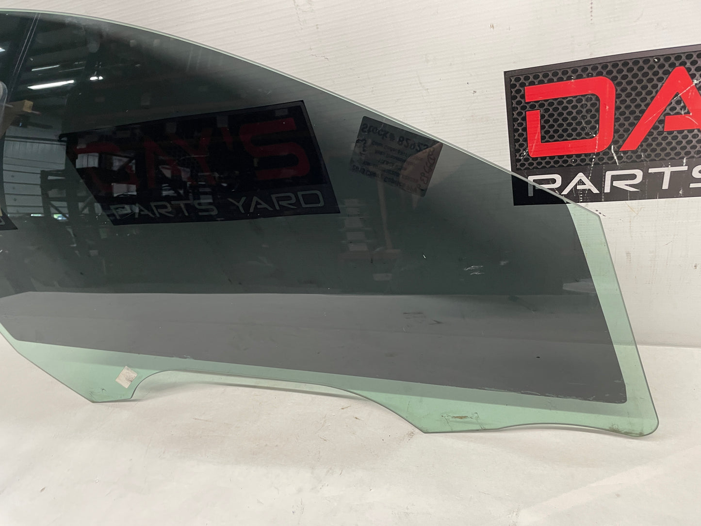 2013 Chevy Caprice PPV RH Passenger Front Door Window Glass OEM - Day's Parts Yard
