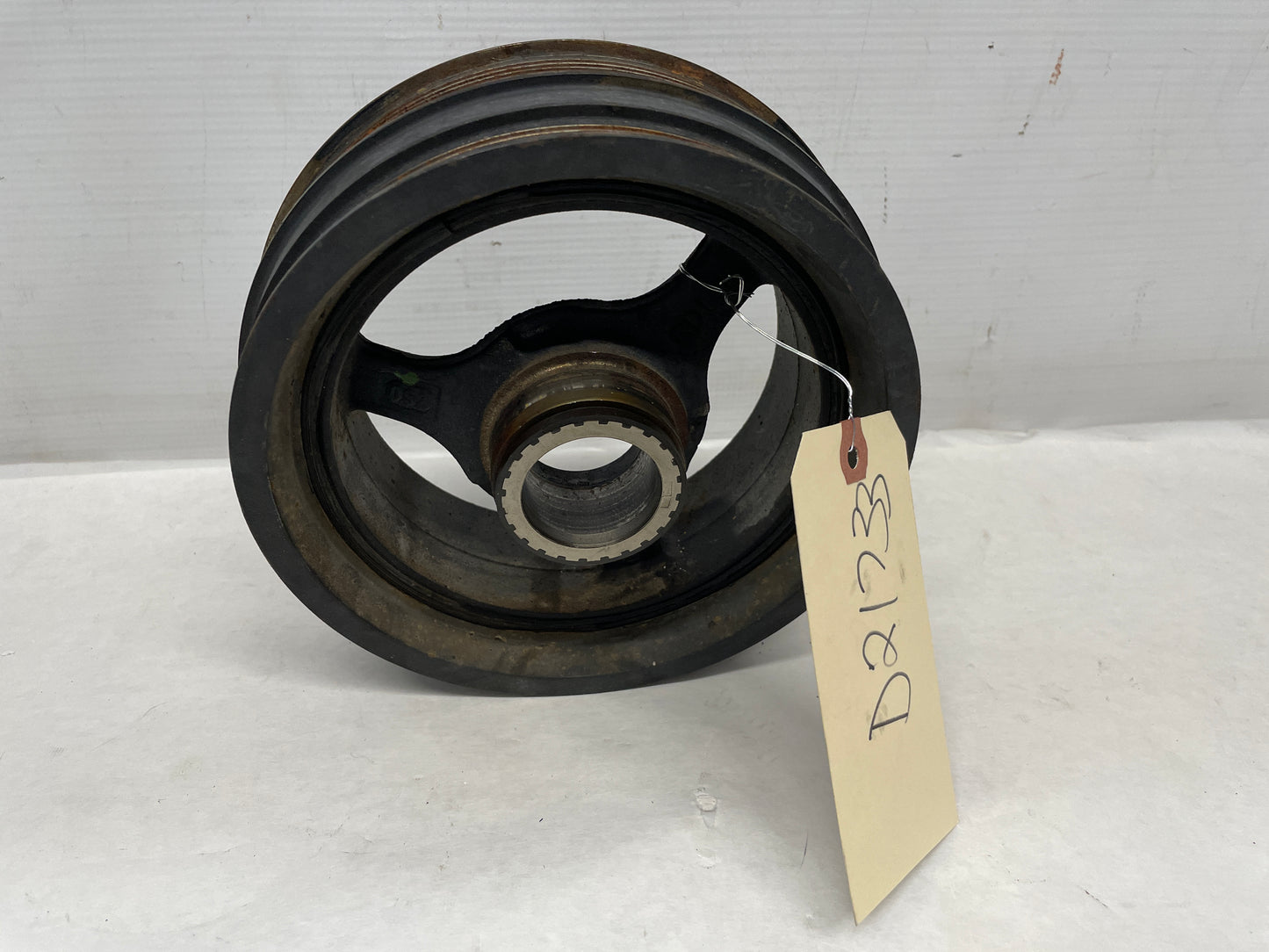 2014 Chevy SS Sedan Eningine Motor Harmonic Balancer Lower Pulley OEM - Day's Parts Yard