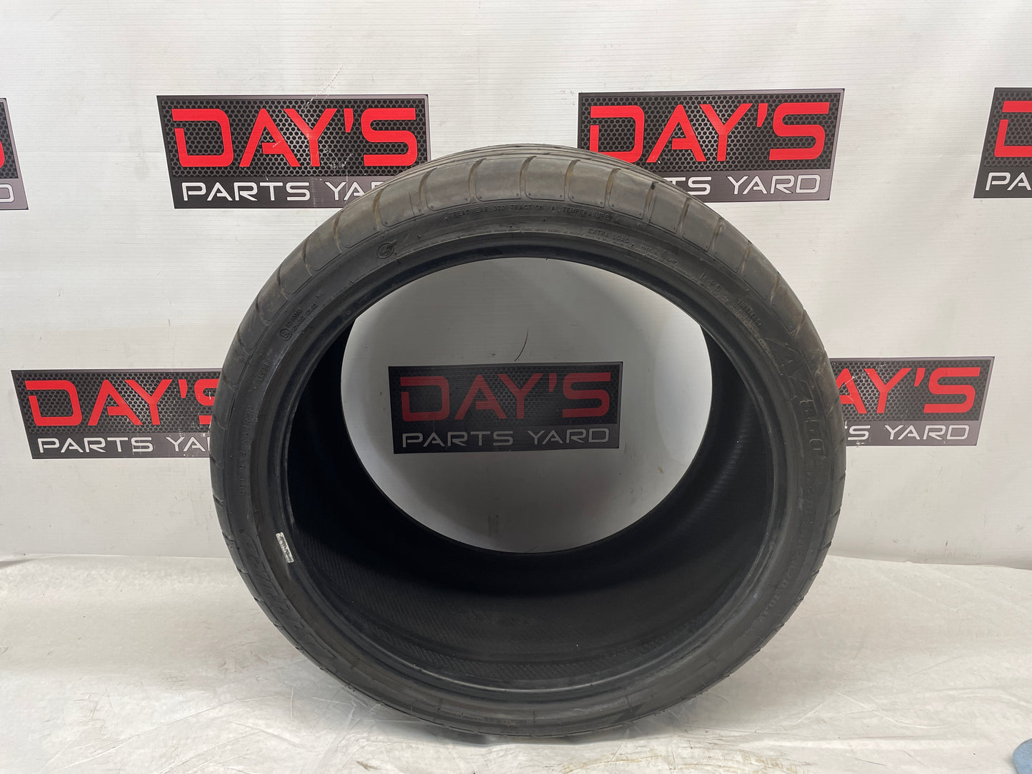 Atturo AZ850 Tire 305/30ZR20 - Day's Parts Yard