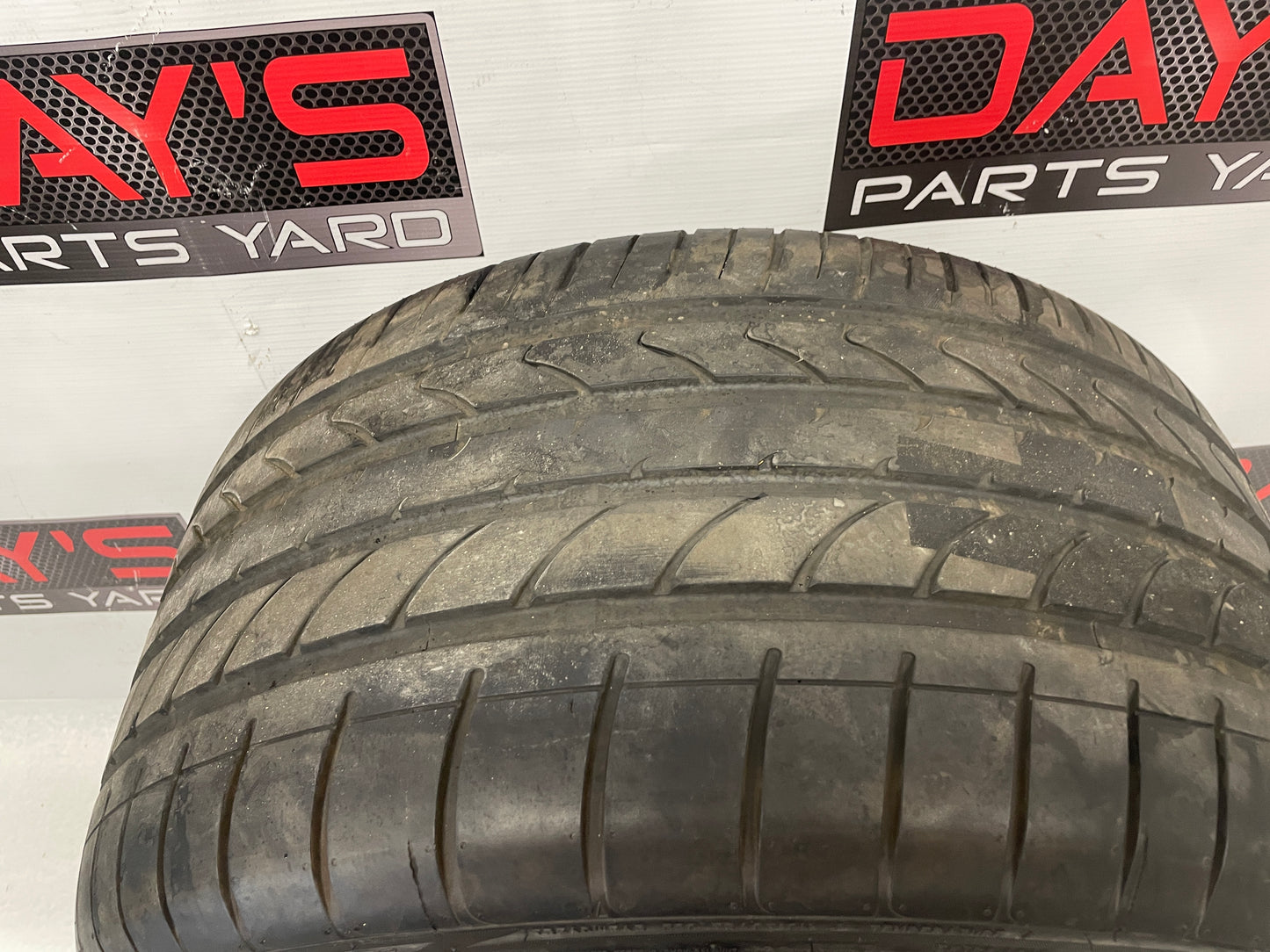Atturo AZ850 Tire 305/30ZR20 - Day's Parts Yard