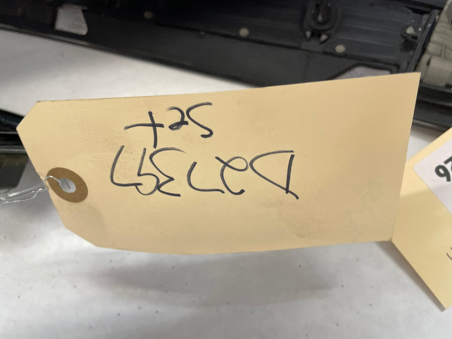 2014 Chevy SS Sedan RH & LH Fender Marker Lights OEM - Day's Parts Yard