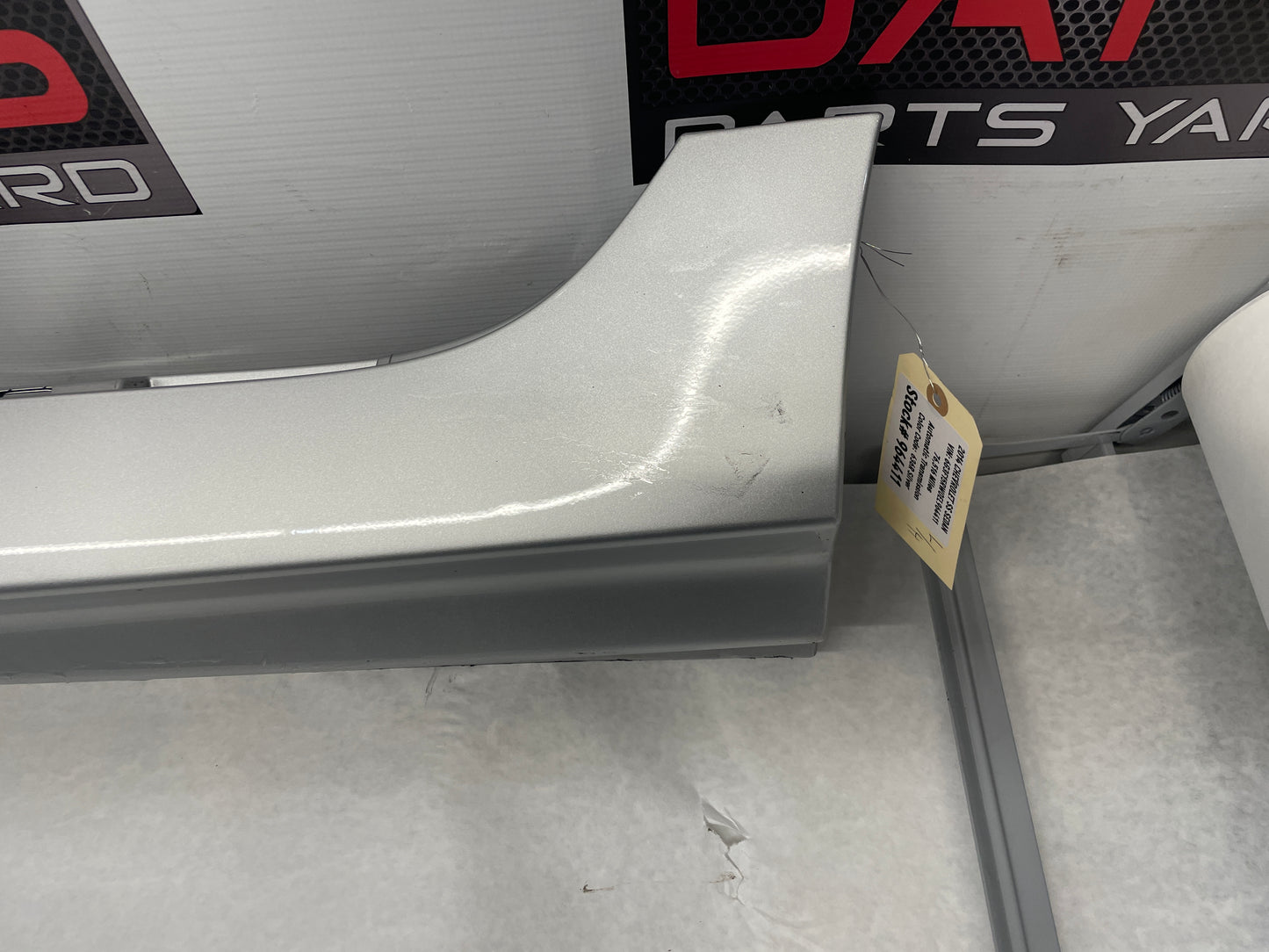 2014 Chevy SS Sedan LH Driver Rocker Molding Side Skirt Panel Trim OEM - Day's Parts Yard