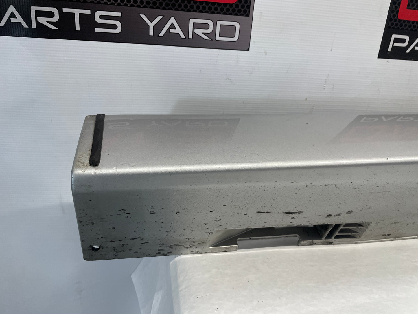 2014 Chevy SS Sedan LH Driver Rocker Molding Side Skirt Panel Trim OEM - Day's Parts Yard