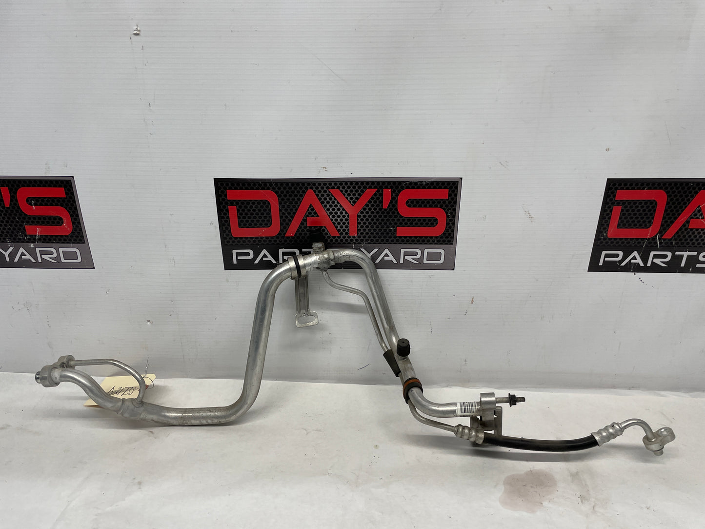 2016 Cadillac ATS-V Coupe AC A/C Air Conditioner Evaporator Line Hose Tube OEM - Day's Parts Yard