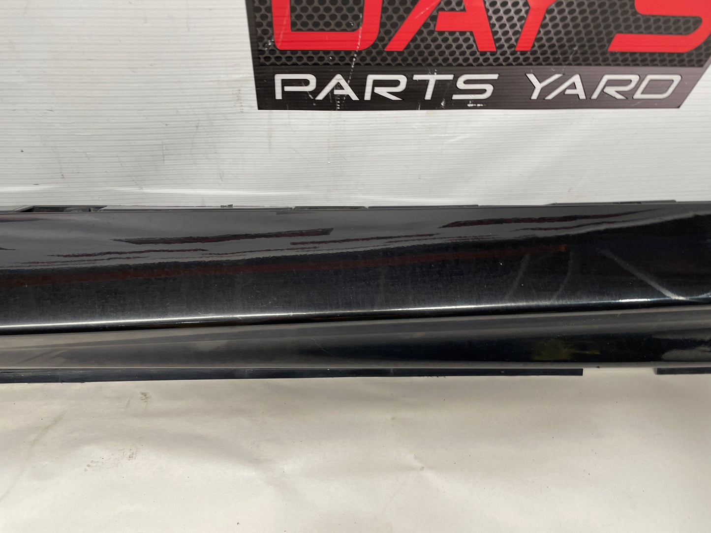 2015 Chevy SS Sedan LH Driver Rocker Molding Panel Trim OEM - Day's Parts Yard