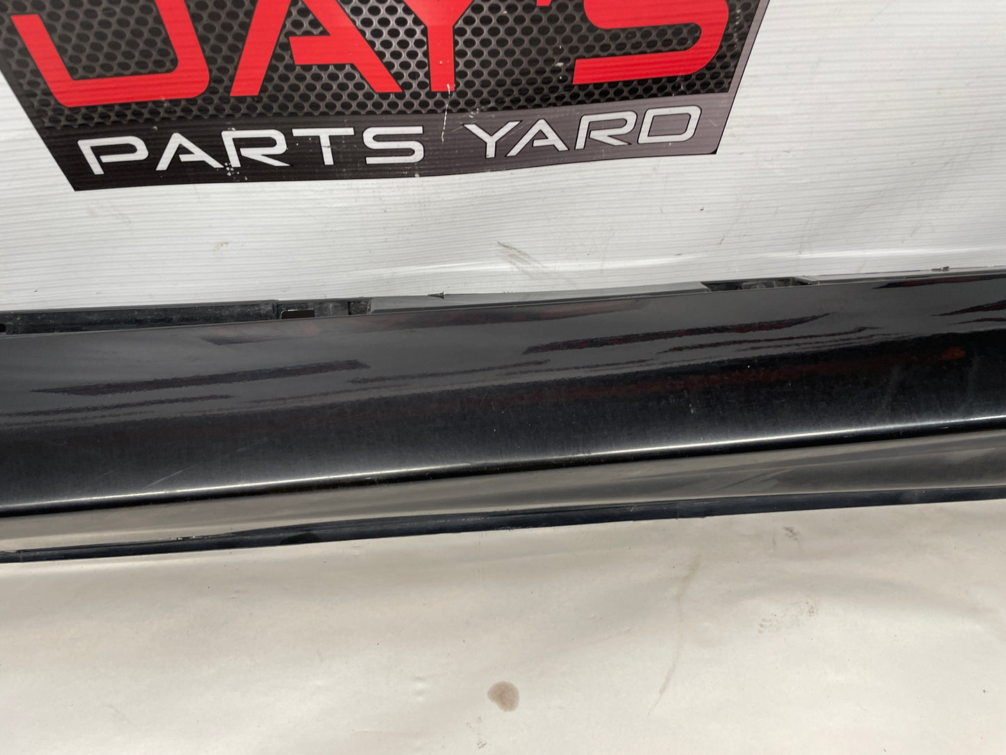 2015 Chevy SS Sedan LH Driver Rocker Molding Panel Trim OEM - Day's Parts Yard