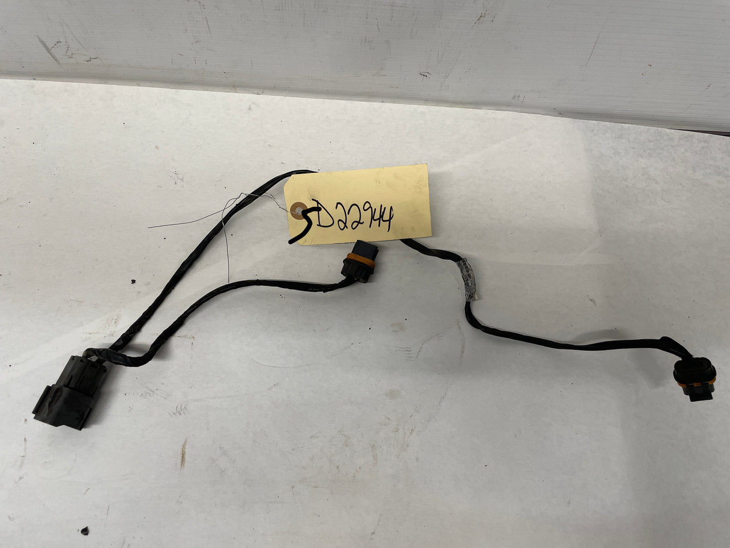 2008 Pontiac G8 GT Radiator Electric Cooling Fan Wire Wiring Harness OEM - Day's Parts Yard
