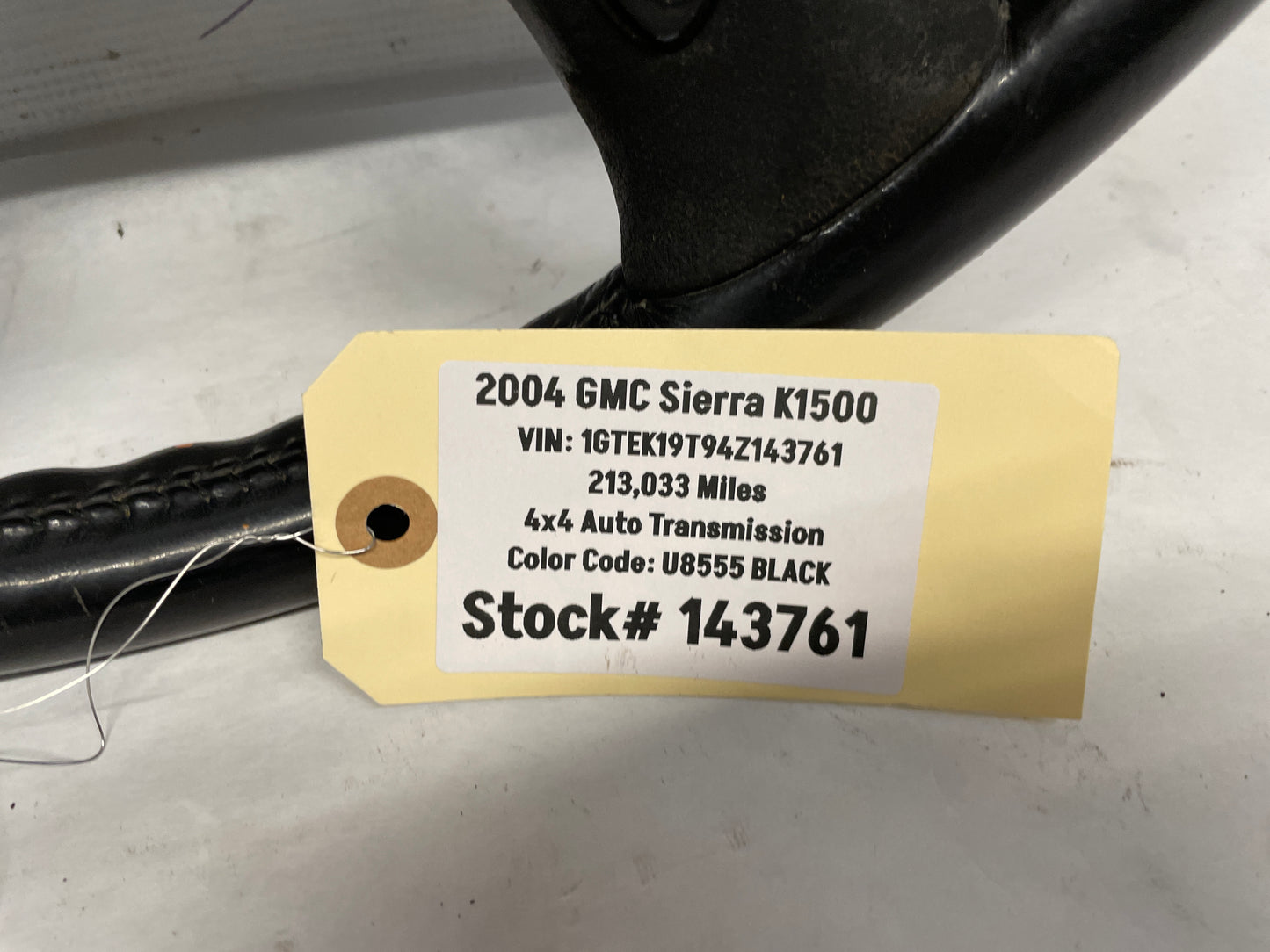 2004 GMC Sierra K1500 Steering Wheel w/ Buttons Controls OEM - Day's Parts Yard