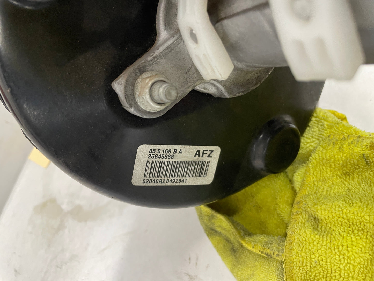 2011 Chevy C6 Corvette Grand Sport Power Brake Booster Master Cylinder Reservoir OEM