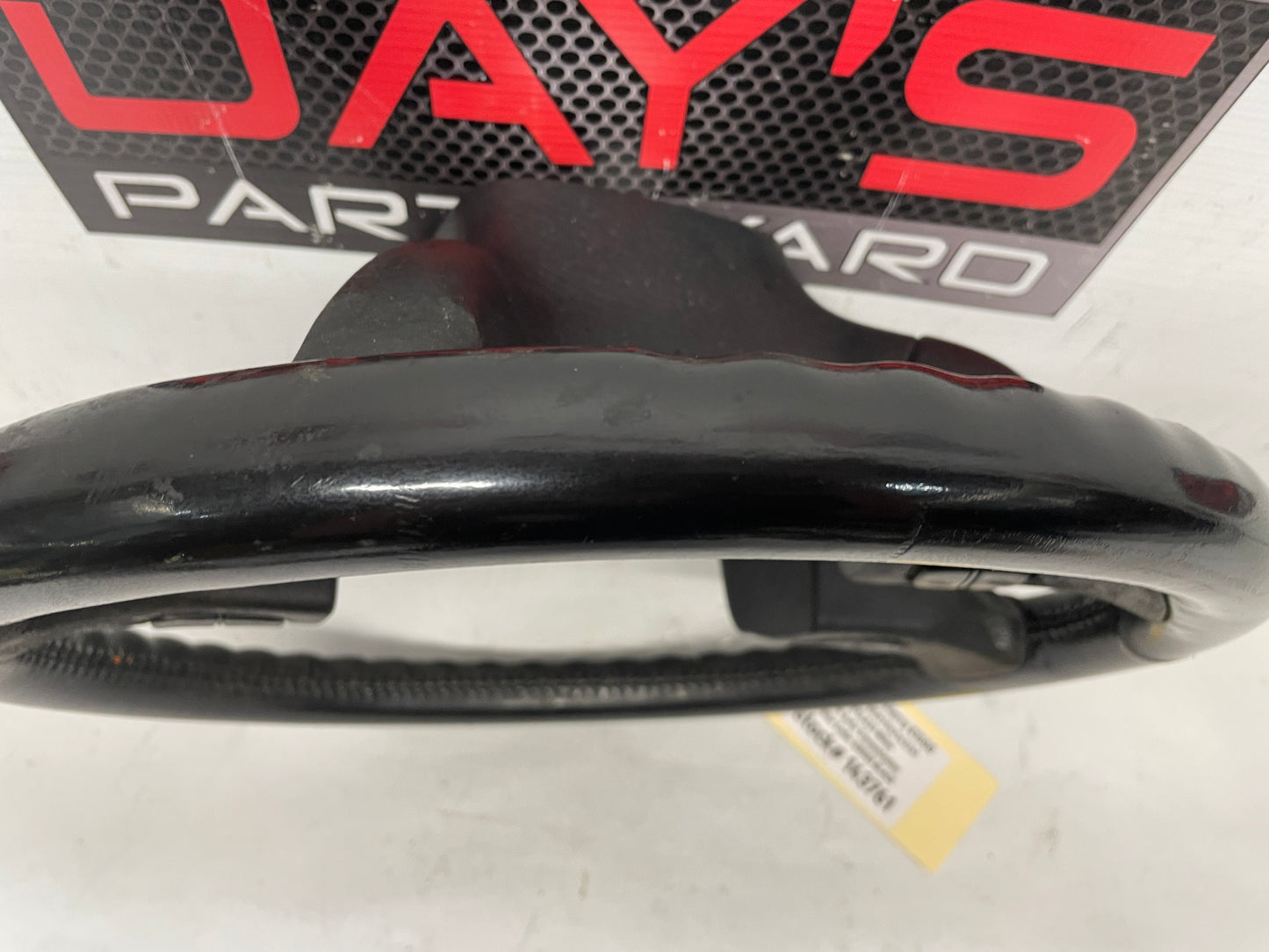 2004 GMC Sierra K1500 Steering Wheel w/ Buttons Controls OEM - Day's Parts Yard