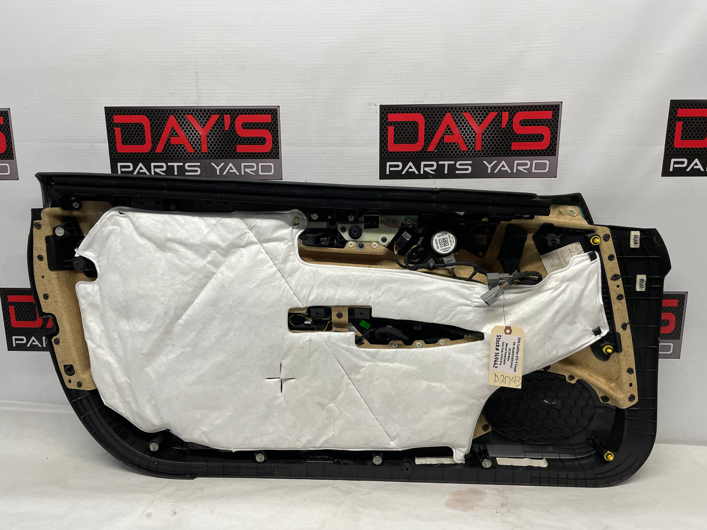 2016 Cadillac ATS-V Coupe RH Passenger Front Interior Door Card Panel Trim OEM - Day's Parts Yard