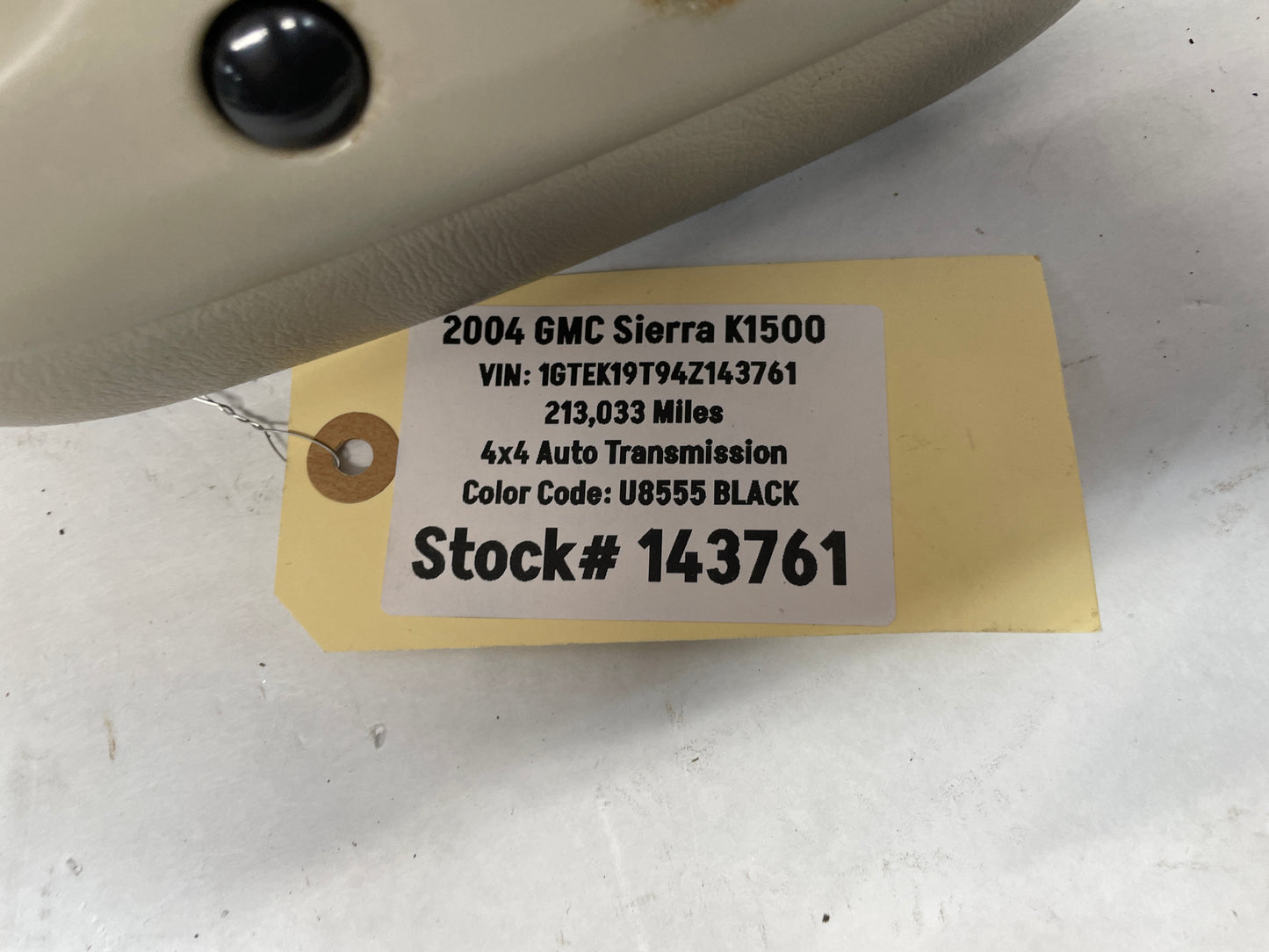 2004 GMC Sierra K1500 Overhead Roof Console Dome Map Light OEM - Day's Parts Yard