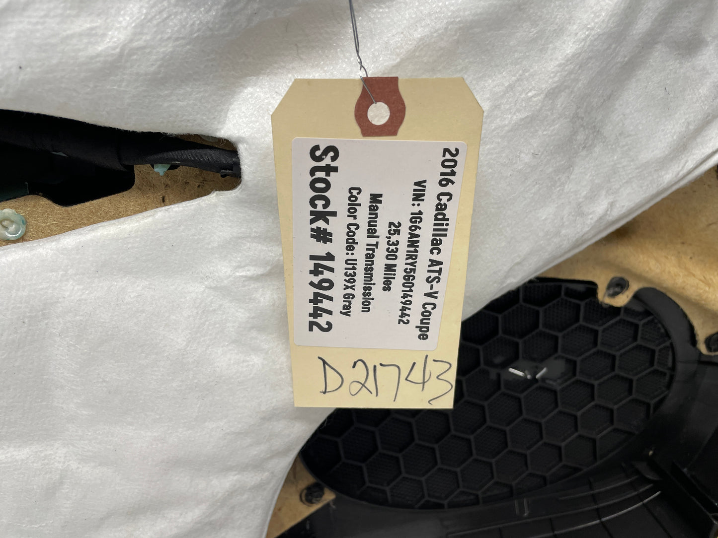 2016 Cadillac ATS-V Coupe RH Passenger Front Interior Door Card Panel Trim OEM - Day's Parts Yard