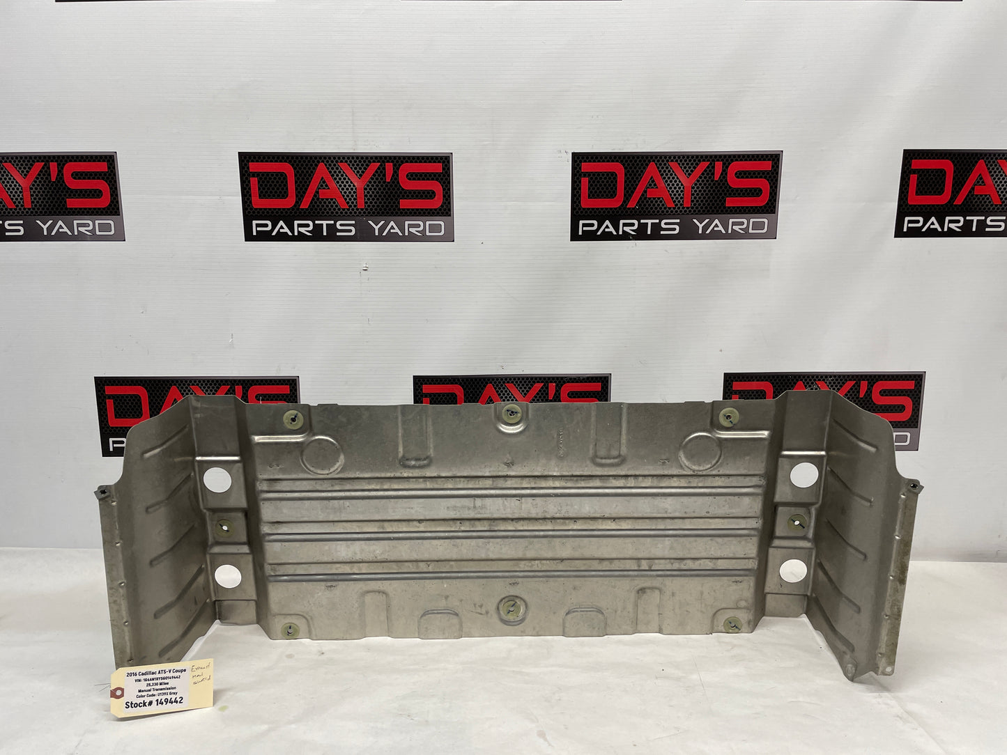 2016 Cadillac ATS-V Coupe Rear Body Exhaust Heat Shield OEM - Day's Parts Yard