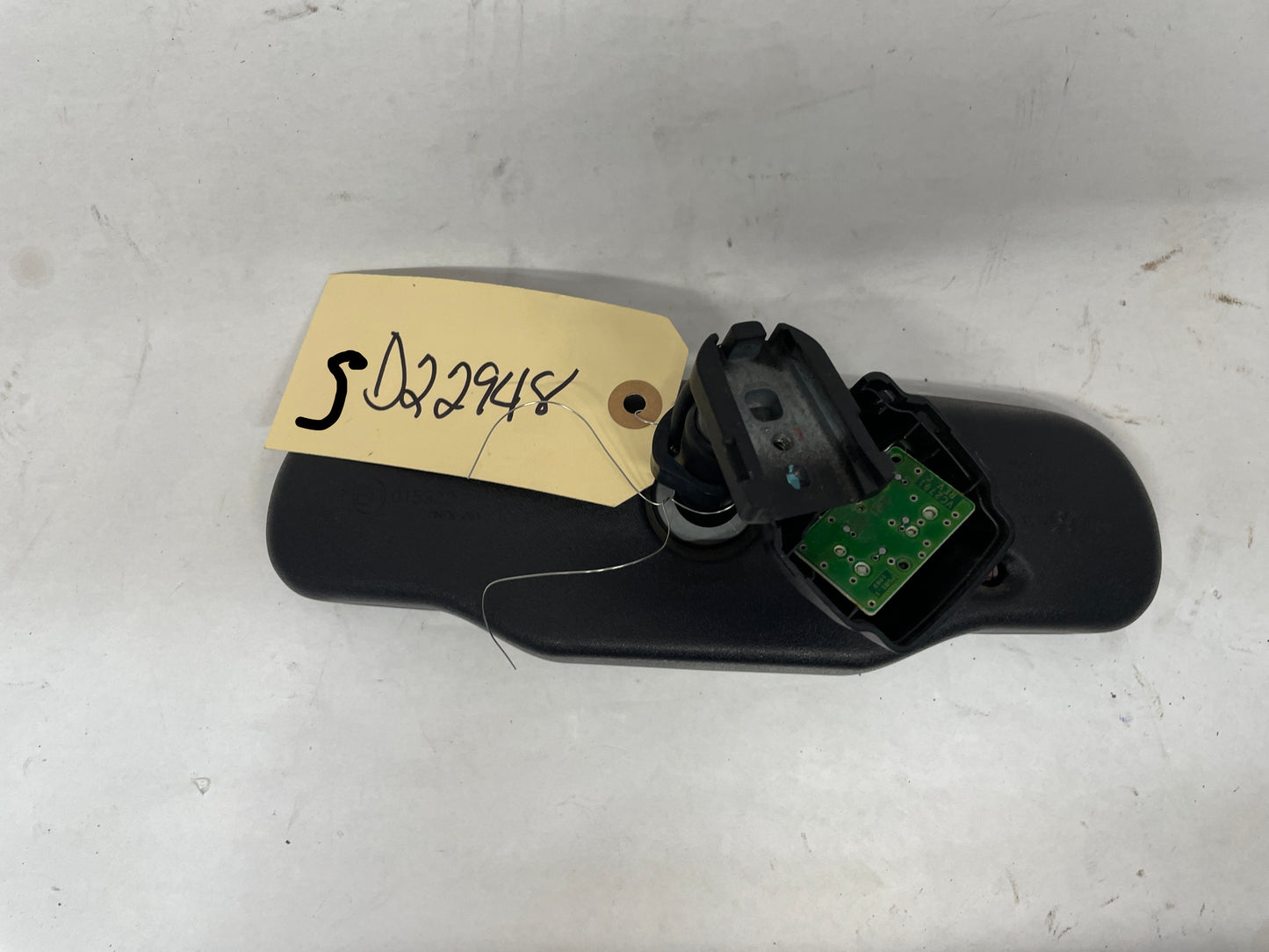 2004 GMC Sierra K1500 Rearview Rear View Mirror Auto Dimmer OnStar OEM - Day's Parts Yard