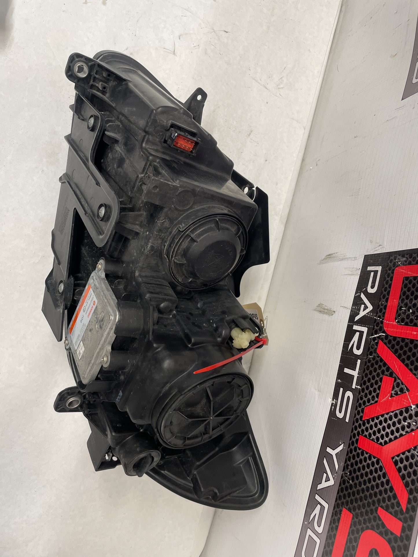 2014 Chevy SS Sedan RH Passenger Head Light Lamp Headlight OEM - Day's Parts Yard