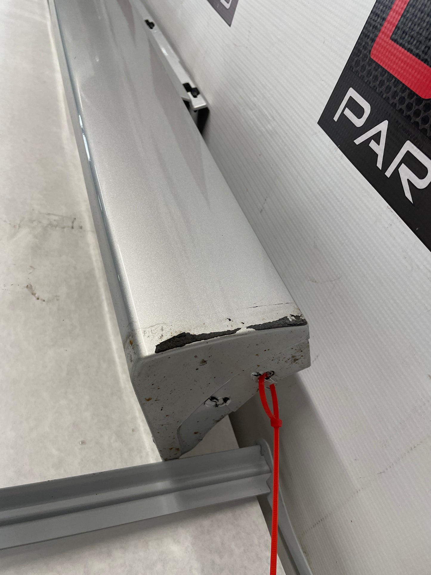 2014 Chevy SS Sedan RH Passenger Rocker Molding Side Skirt Panel Trim OEM - Day's Parts Yard