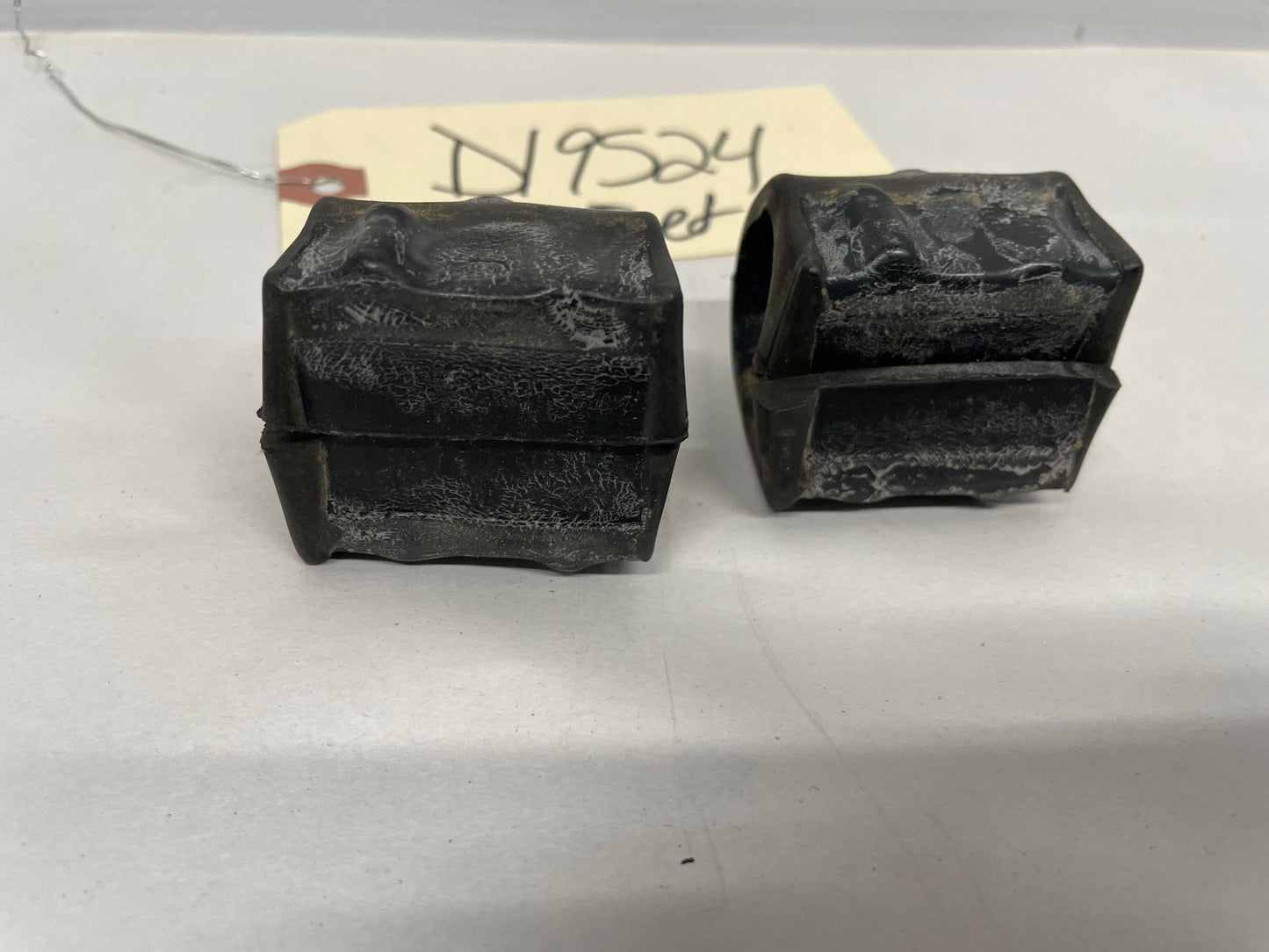2004 Pontiac GTO Sway Bar Rubber Bushings OEM - Day's Parts Yard