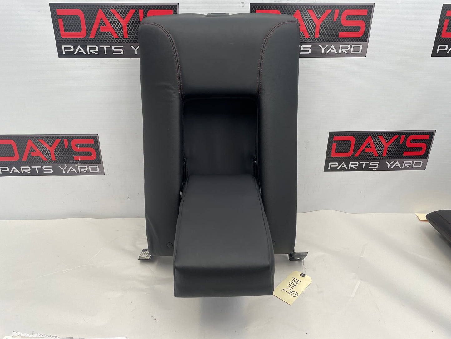 2014 Chevrolet SS Sedan Rear Center Upper Seat OEM - Day's Parts Yard