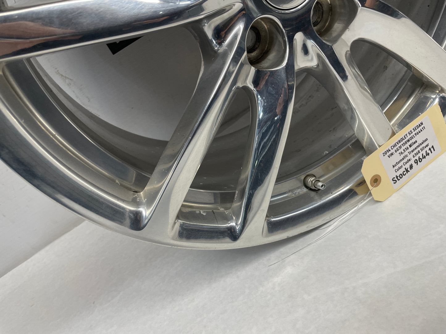 2014 Chevy SS Sedan Factory OEM Rear Wheel 19X9 - Day's Parts Yard