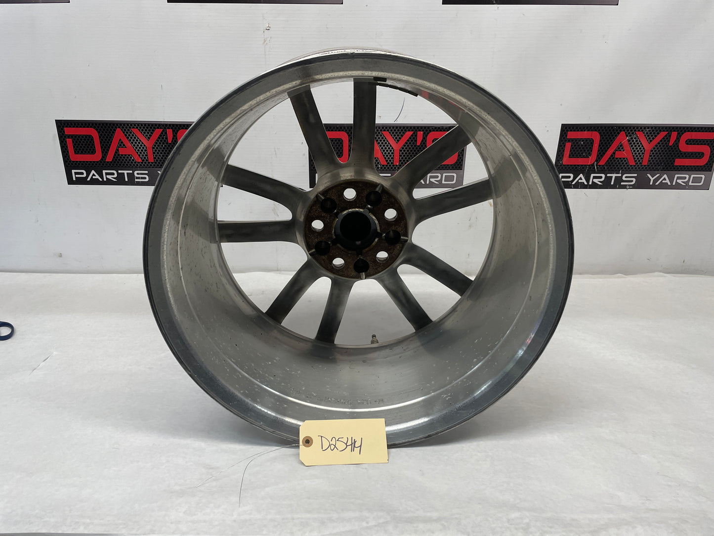 2014 Chevy SS Sedan Factory OEM Rear Wheel 19X9 - Day's Parts Yard